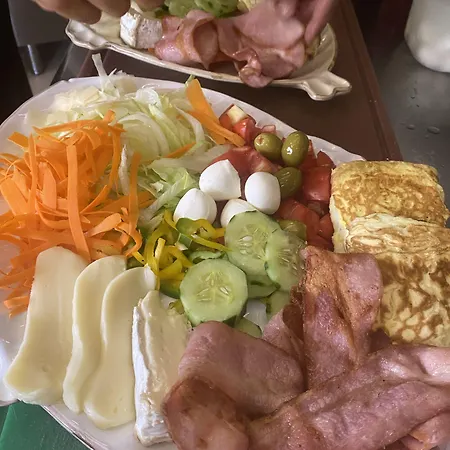 Lulu Boutique 4* Żebbuġ