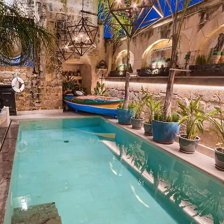 Lulu Boutique Hotel Żebbuġ