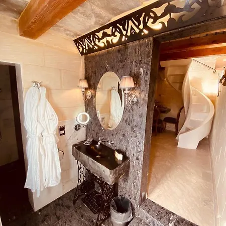 Lulu Boutique Hotel Żebbuġ