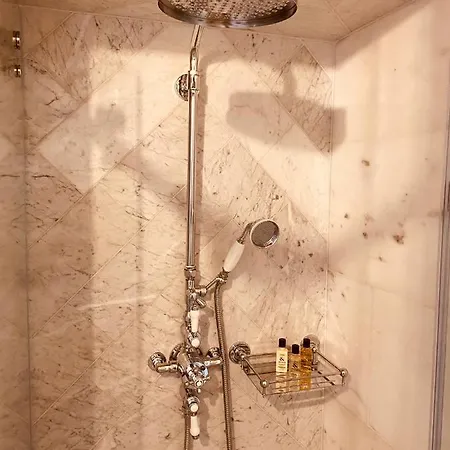 Lulu Boutique Hotel