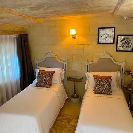 Lulu Boutique Zebbug (Western Region)