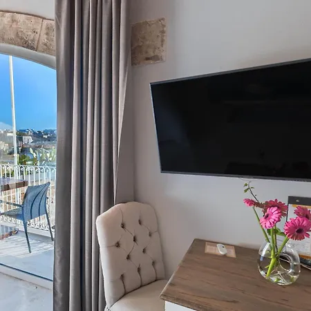 Lulu Boutique Hotell