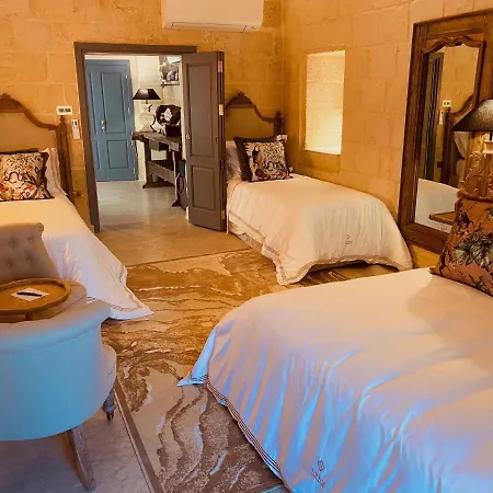 Lulu Boutique Hotel Żebbuġ