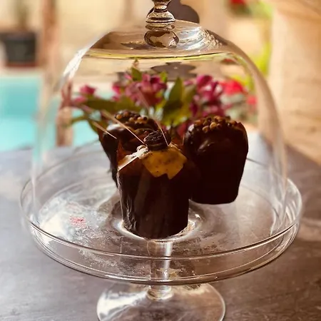 Lulu Boutique Żebbuġ