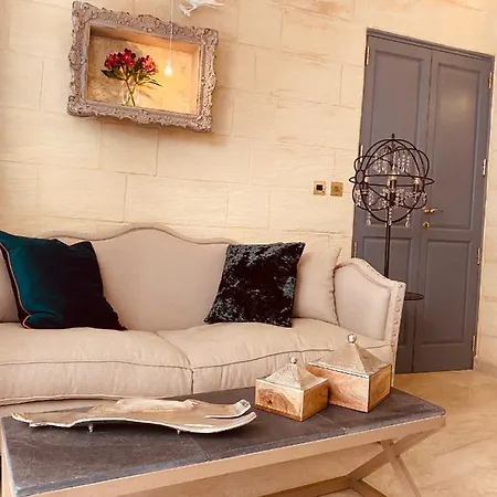 Lulu Boutique Zebbug (Western Region)