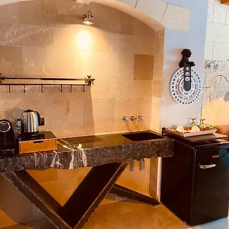 Hotel Lulu Boutique 4*