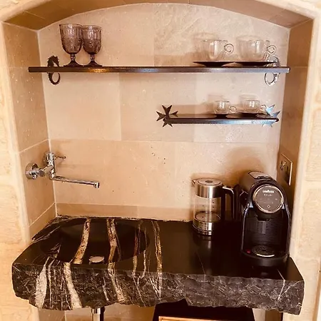 Lulu Boutique 4* Żebbuġ