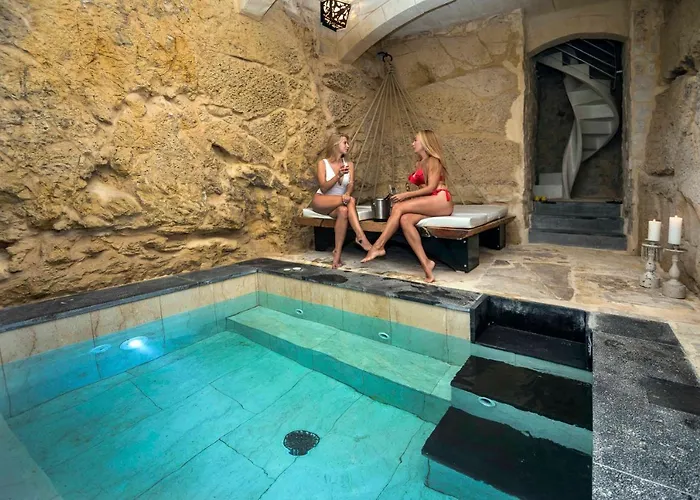 Lulu Boutique Hotel Żebbuġ