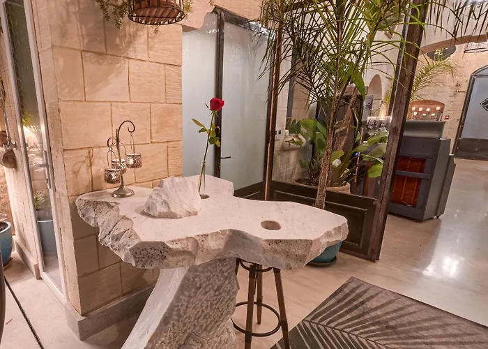 Lulu Boutique 4* Żebbuġ