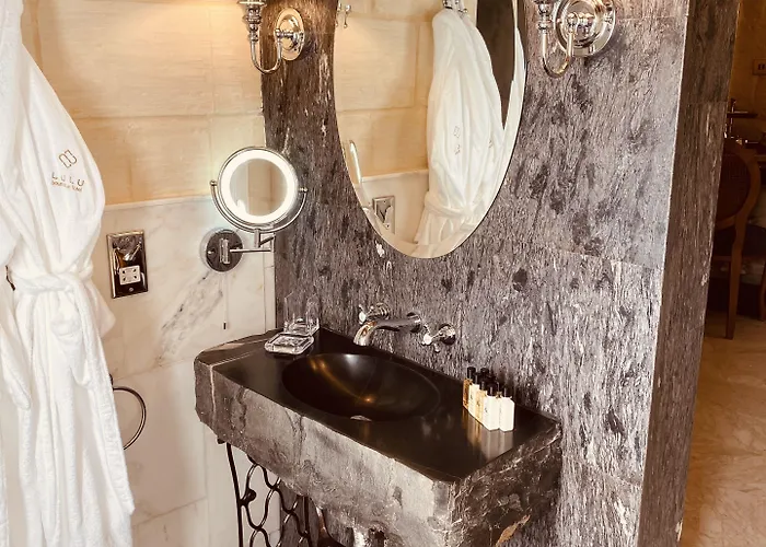 Lulu Boutique Otel Żebbuġ