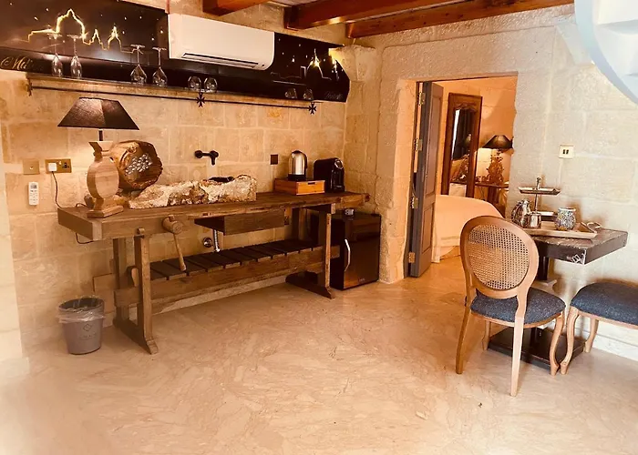 Lulu Boutique 4* Żebbuġ